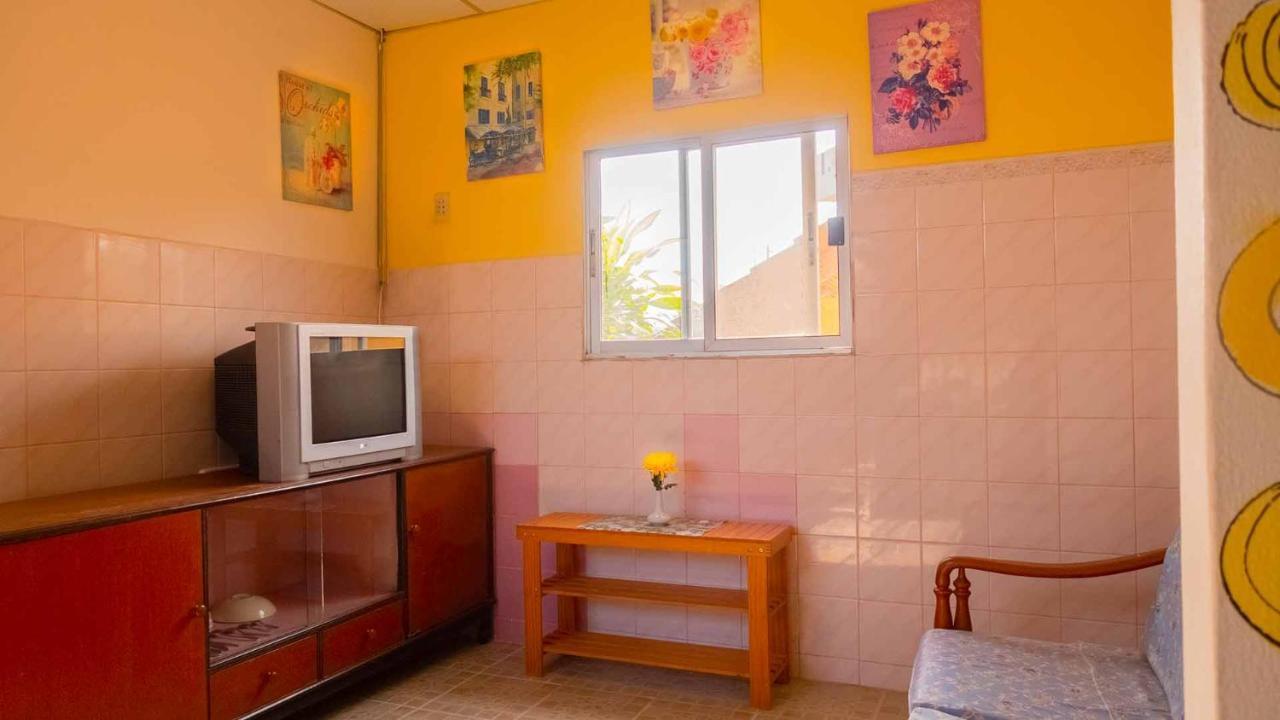 Sabina Guesthouse Kamala Extérieur photo