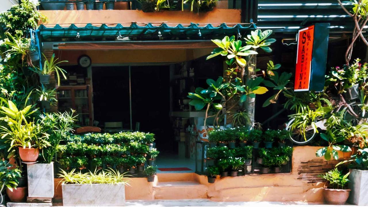 Sabina Guesthouse Kamala Extérieur photo